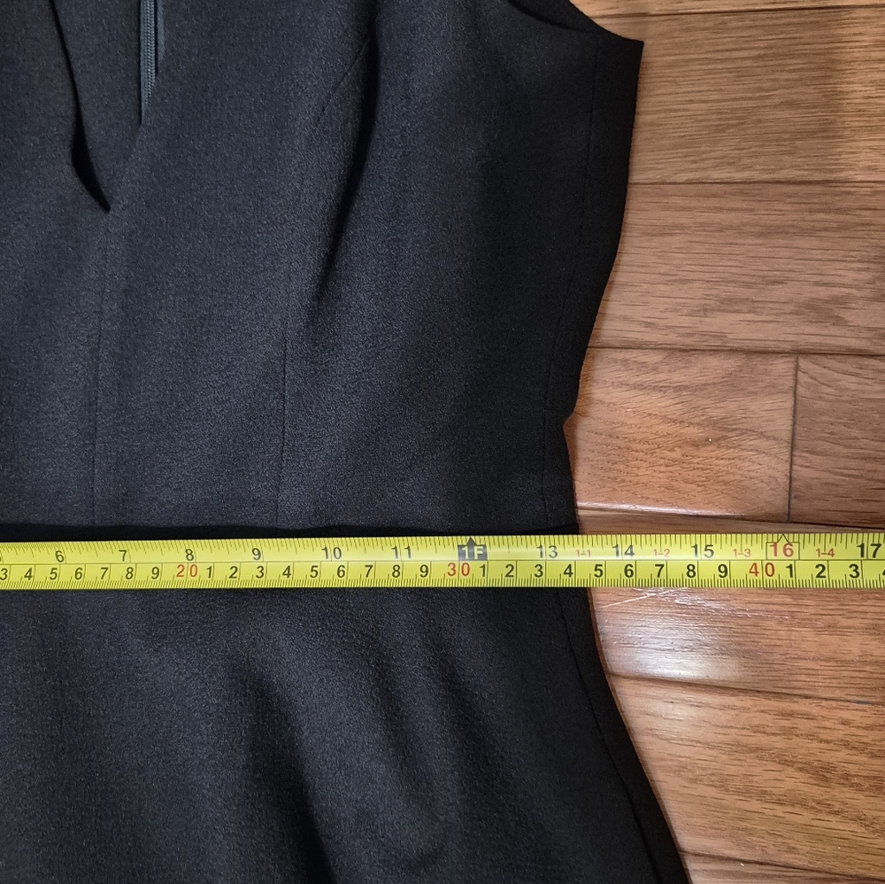 EUC - Catalina Dress - Dress The Population - The Perfect Little Black Dress! - Picture 9 of 13